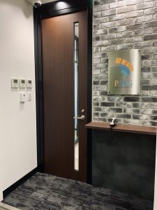PMG社の受付